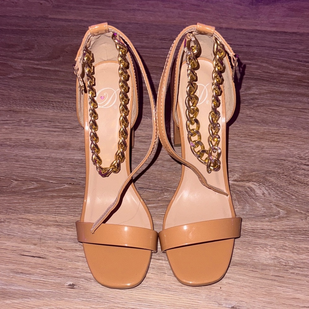 Elegant Tan Women's Heels with Chain Detail